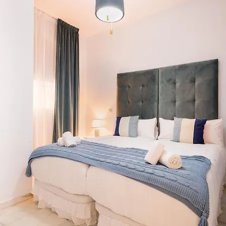 Apartament Cruz De San Andres Sewilla